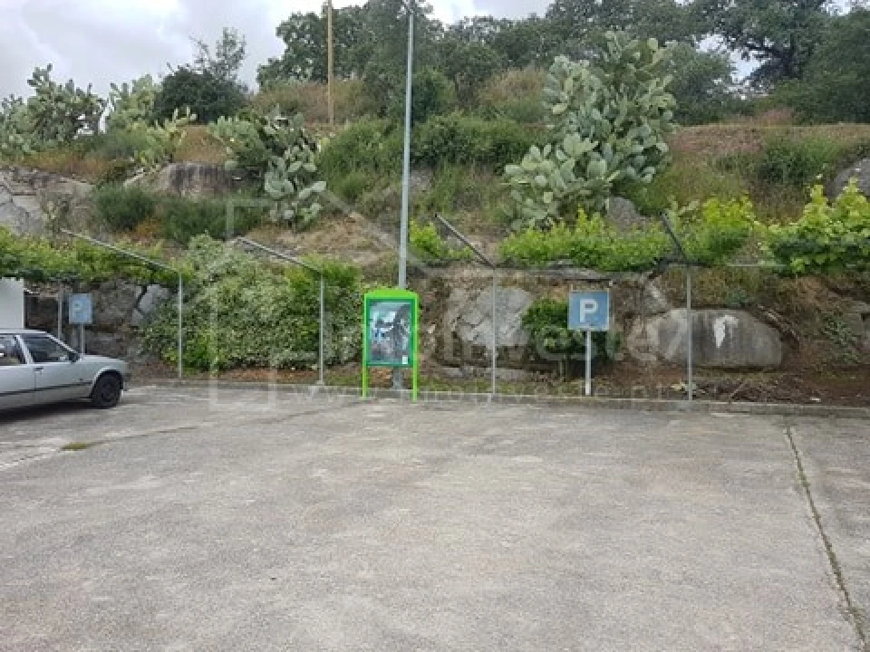 Negócio para Venda em Escalos de Cima e Lousa Foto 2