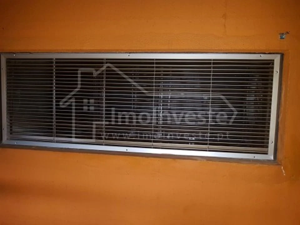 Negócio para Venda em Escalos de Cima e Lousa Foto 70