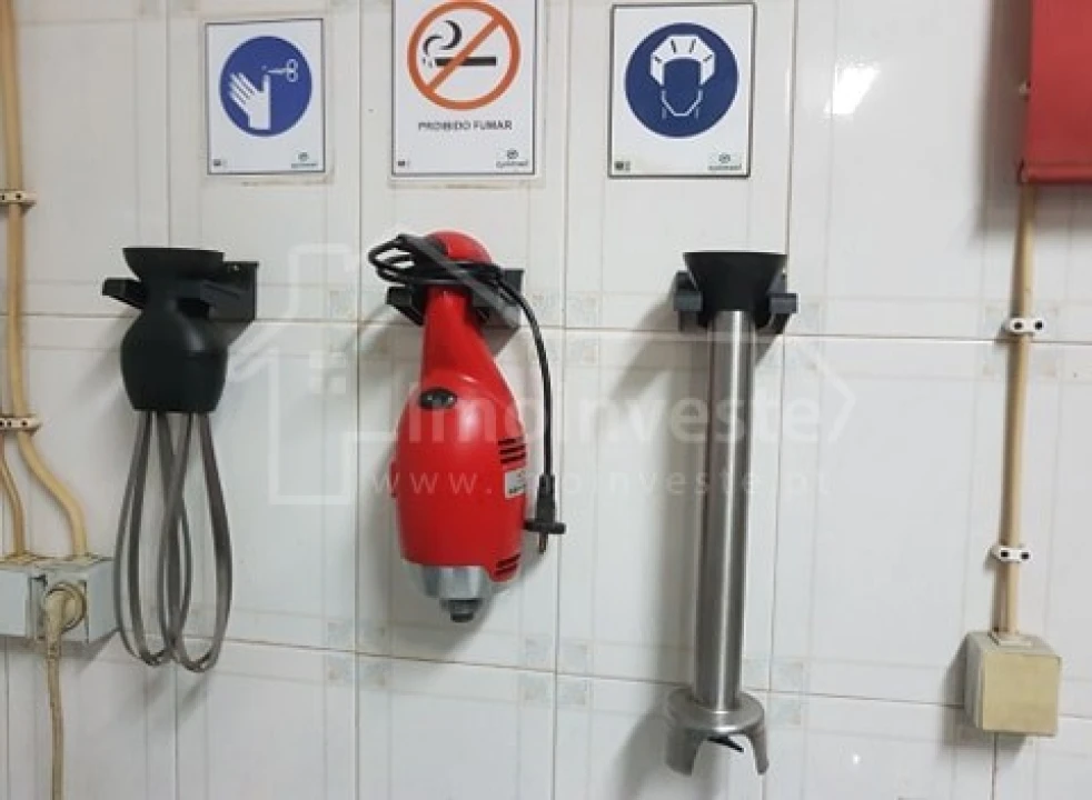 Negócio para Venda em Escalos de Cima e Lousa Foto 144