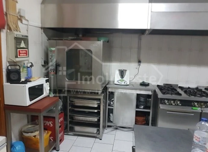 Negócio para Venda em Escalos de Cima e Lousa Foto 130