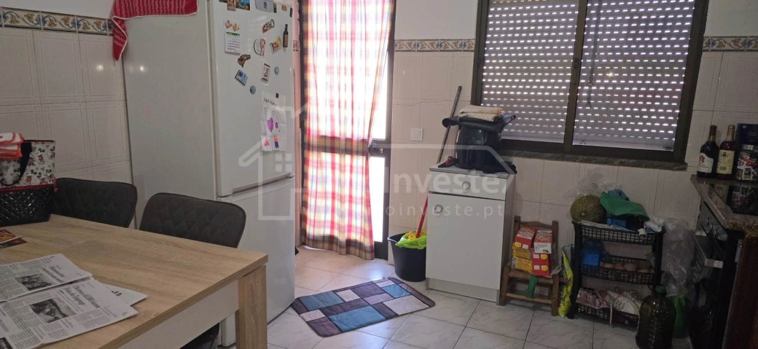 Moradia T4 para Venda em Alcains Foto 18