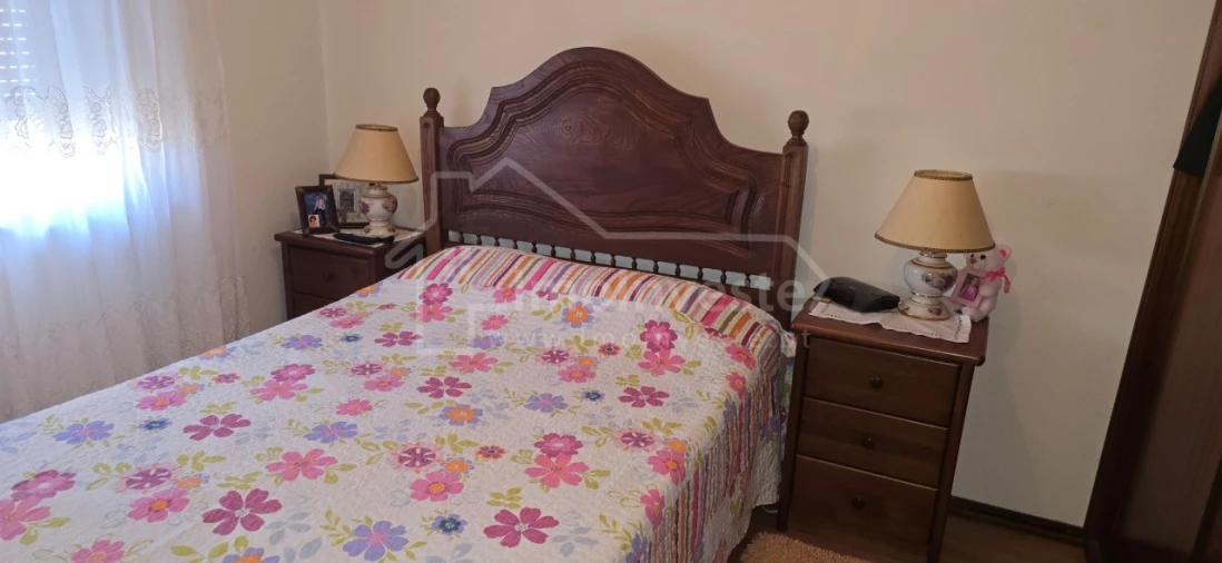 Moradia T4 para Venda em Alcains Foto 16