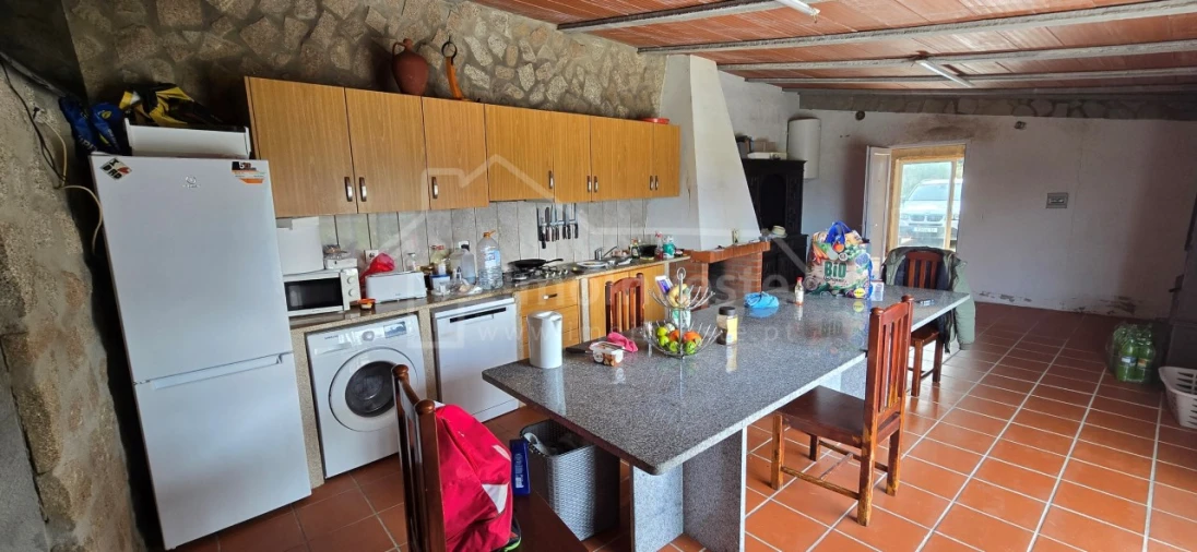 Quinta T3 para Venda em Lardosa Foto 1