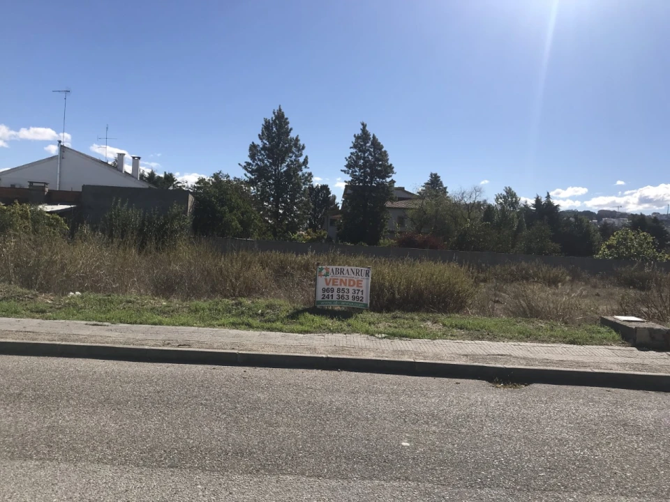 Terreno para Venda em Abrantes (São Vicente e São João) e Alferrarede Foto 1