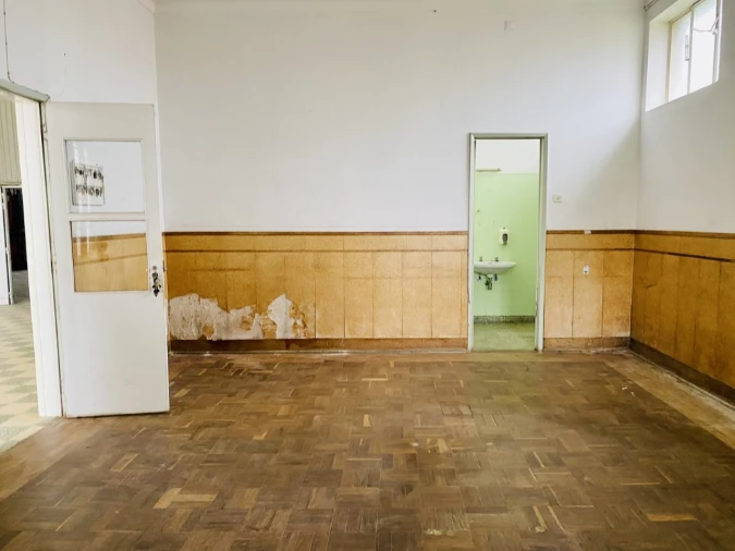 Armazém para Arrendamento em Tramagal Foto 5