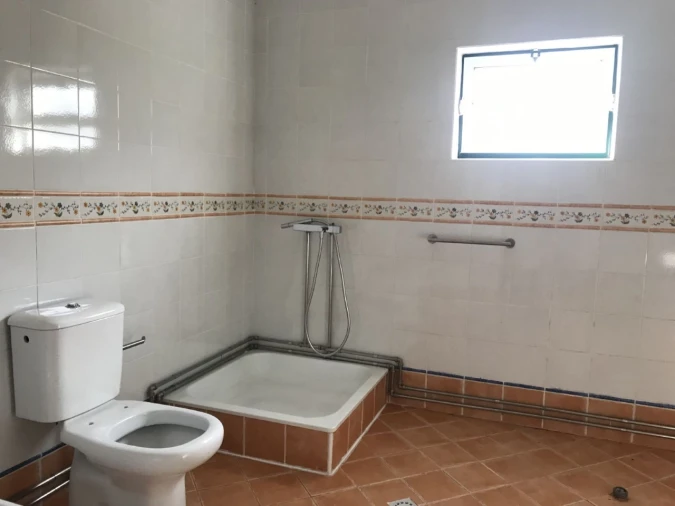 Moradia T7 para Venda em Mouriscas Foto 18