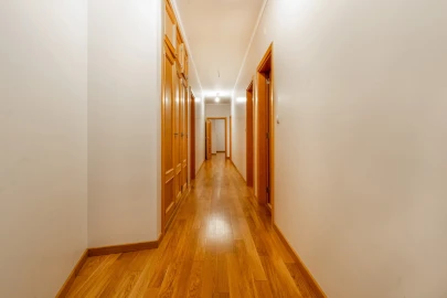 Apartamento T5 para Venda em Abrantes (São Vicente e São João) e Alferrarede