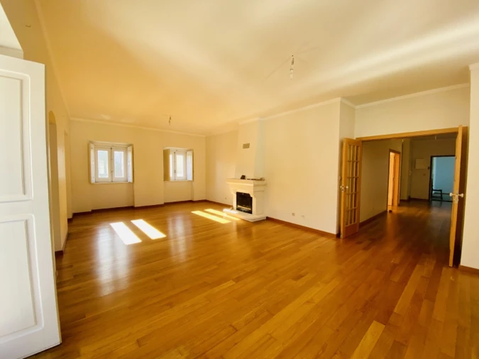 Apartamento T5 para Venda em Abrantes (São Vicente e São João) e Alferrarede