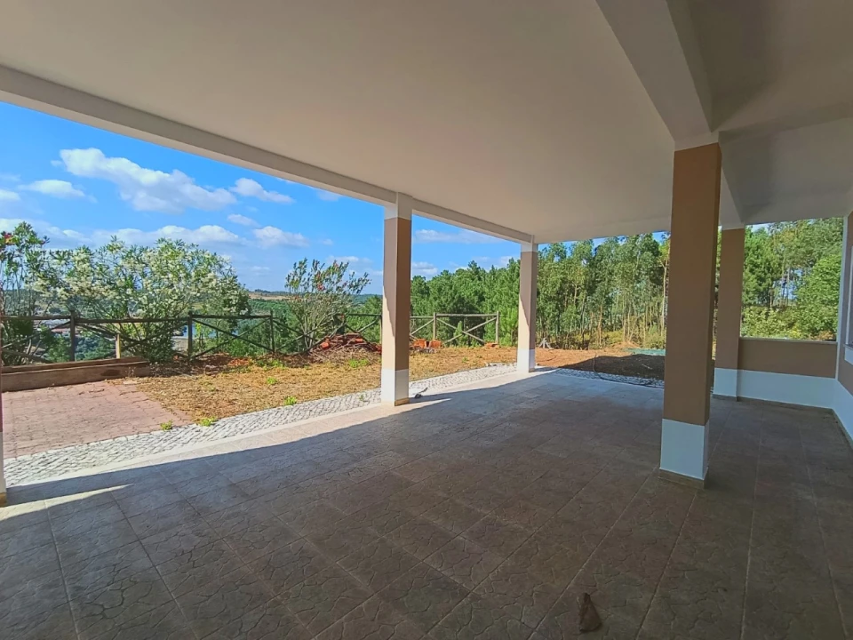 Moradia T3 para Venda em Martinchel Foto 6