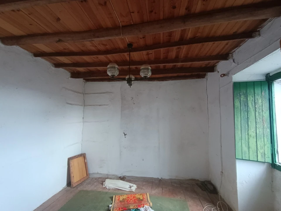 Quinta T3 para Venda em Santiago de Montalegre Foto 5