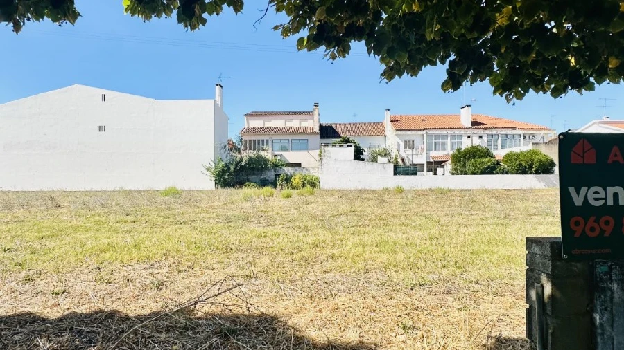 Terreno para Venda em São Miguel do Rio Torto e Rossio Ao Sul do Tejo
