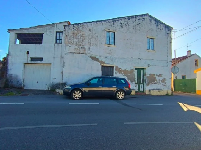 Moradia T3 para Venda em Mouriscas Foto 1