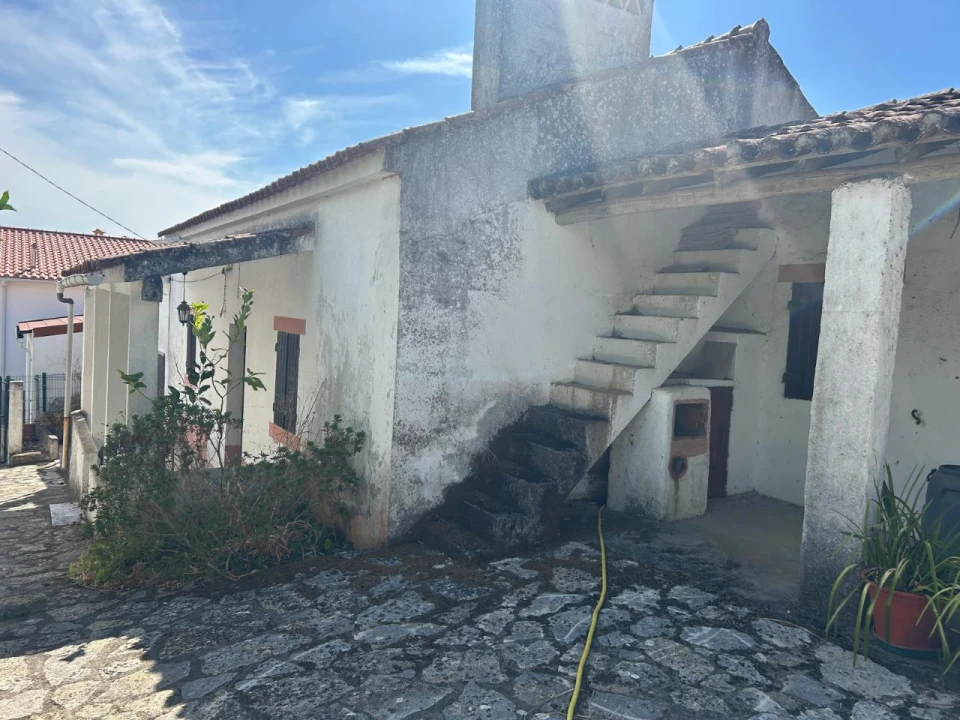 Moradia T3 para Venda em Valhascos Foto 6