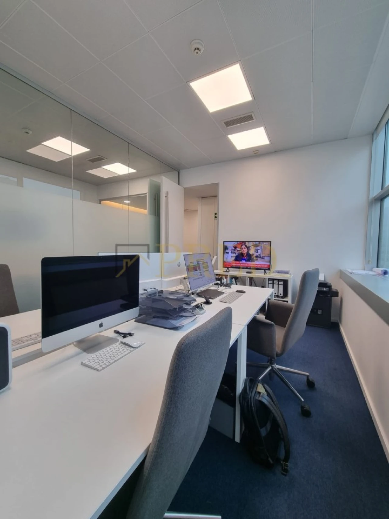 Escritório para Arrendamento em Santa Marinha e São Pedro da Afurada Foto 8