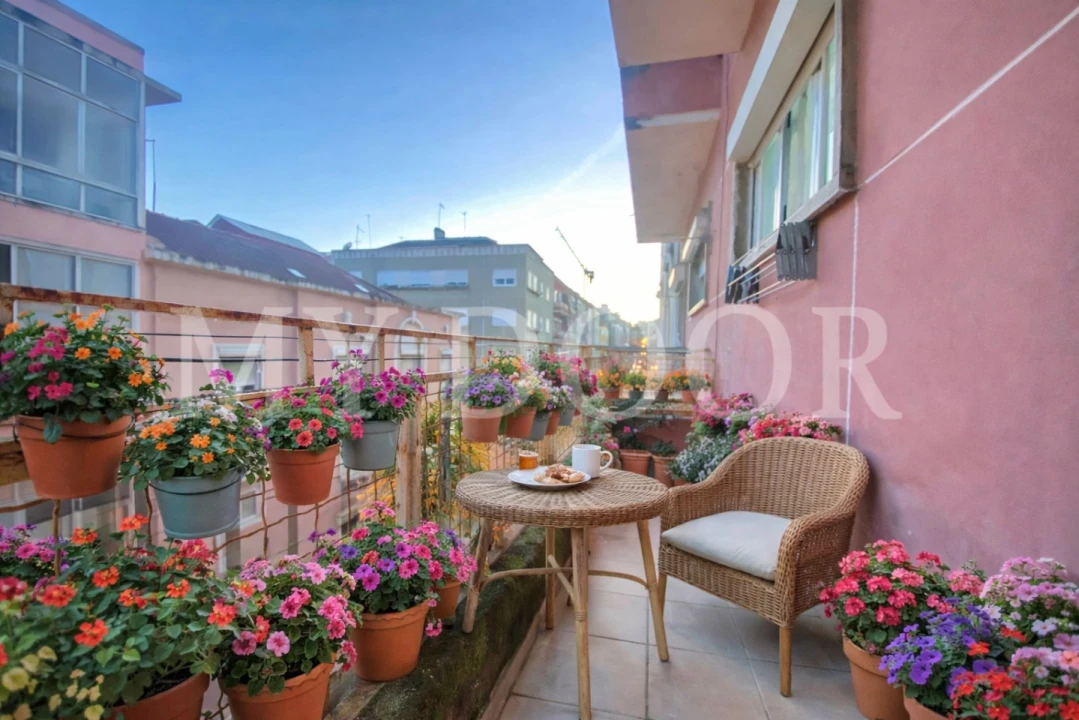 Apartamento T1 para Venda em Moscavide e Portela Foto 1