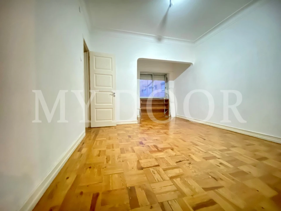 Apartamento T1 para Venda em Moscavide e Portela Foto 4