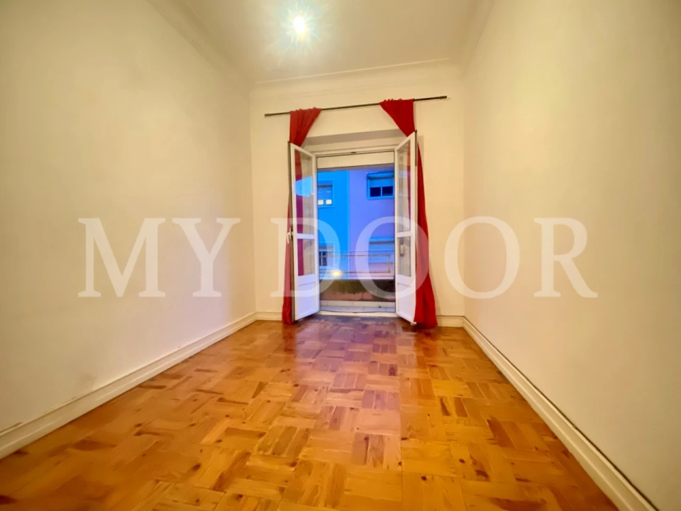 Apartamento T1 para Venda em Moscavide e Portela Foto 6