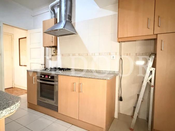 Apartamento T1 para Venda em Moscavide e Portela Foto 3