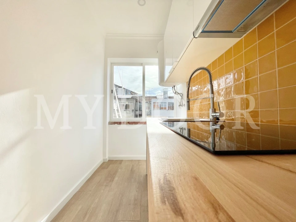 Apartamento T2 para Venda em Moscavide e Portela Foto 7