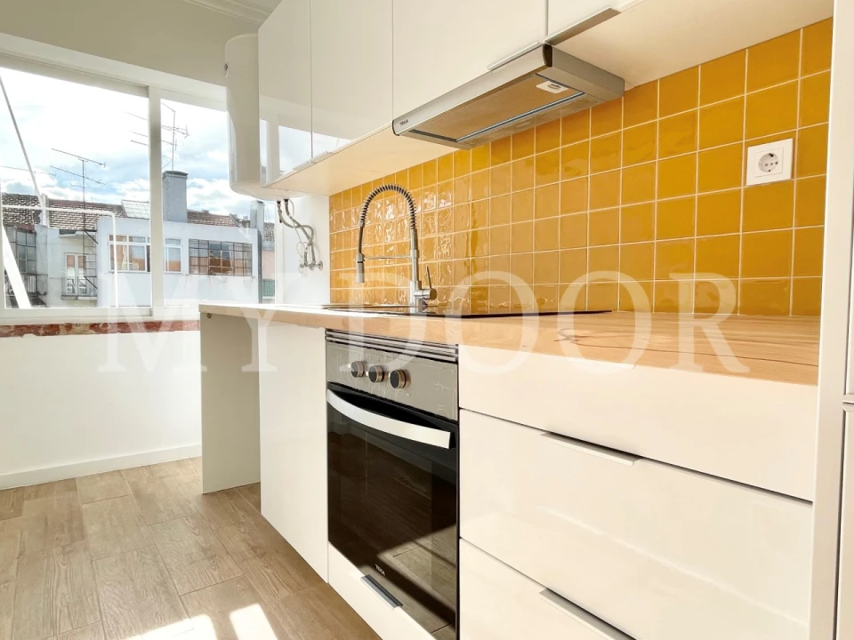 Apartamento T2 para Venda em Moscavide e Portela Foto 8