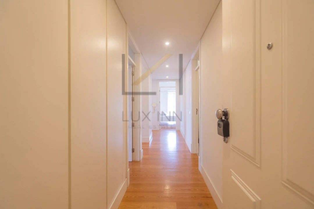 Apartamento T2 para Venda em São Vicente Foto 12