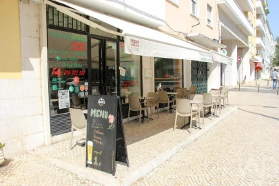Loja para Arrendamento em Areeiro
