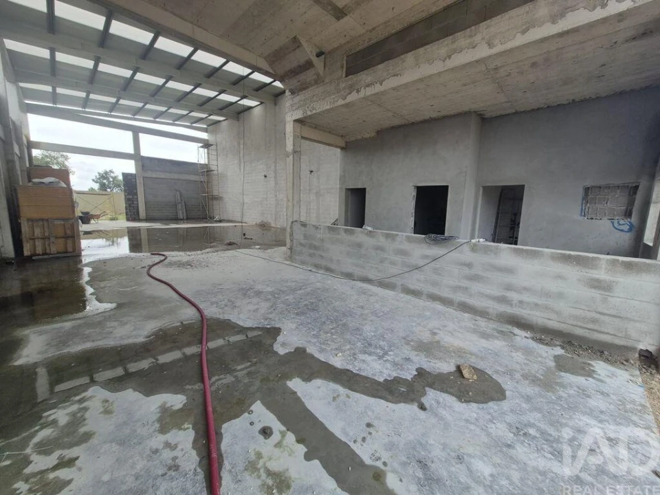 Armazém para Venda em Seixal, Arrentela e Aldeia de Paio Pires Foto 8