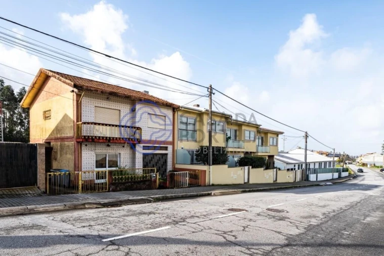 Moradia T4 para Venda em Ermesinde