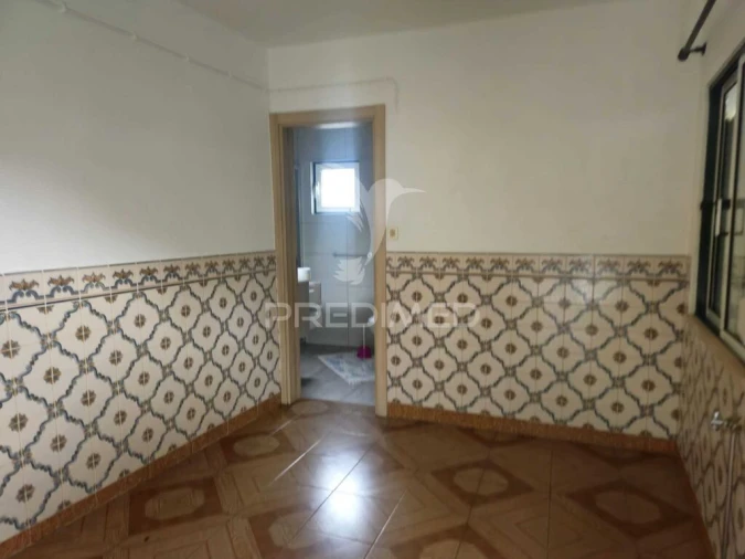 Moradia T3 para Venda em Beco Foto 19