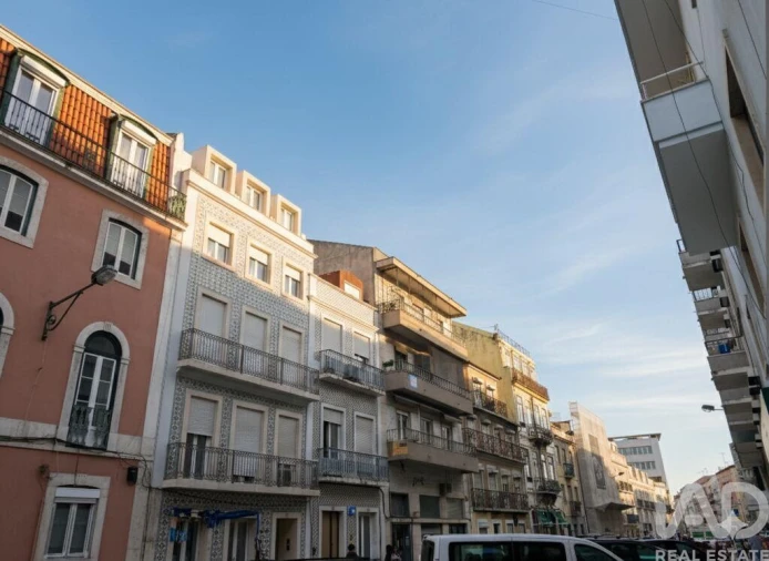 Apartamento T1 para Venda em Arroios Foto 1