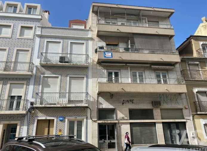 Apartamento T1 para Venda em Arroios Foto 3