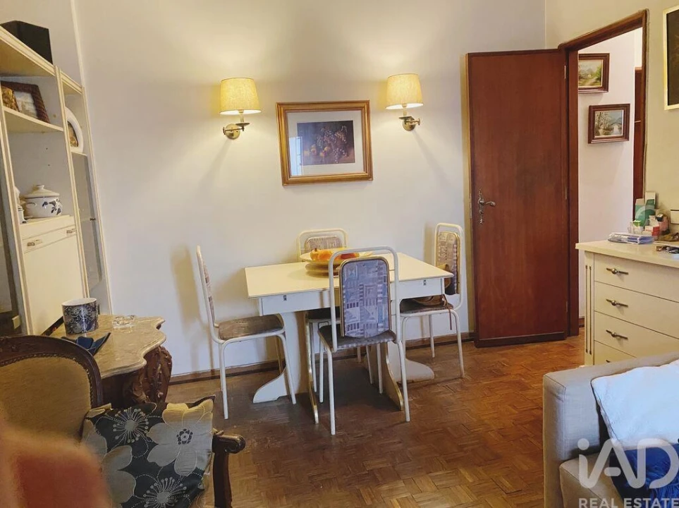 Apartamento T1 para Venda em Arroios Foto 8