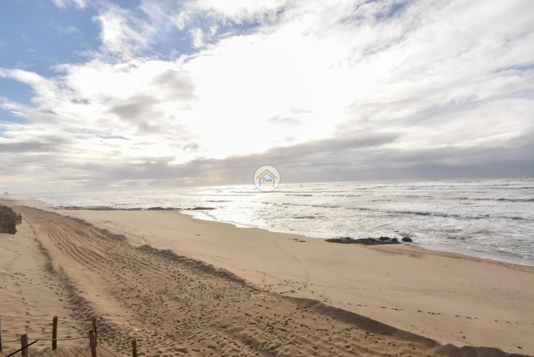 Negócio para Venda em Gulpilhares e Valadares Foto 67