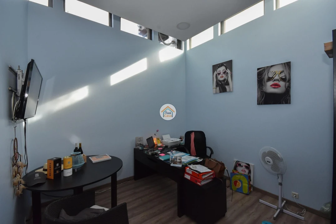 Negócio para Venda em Gulpilhares e Valadares Foto 34