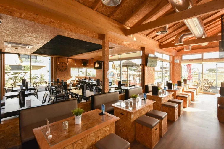 Negócio para Venda em Gulpilhares e Valadares Foto 9