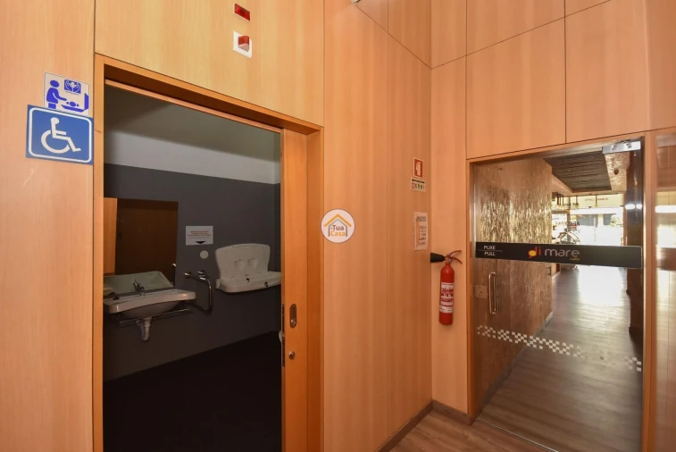 Negócio para Venda em Gulpilhares e Valadares Foto 30