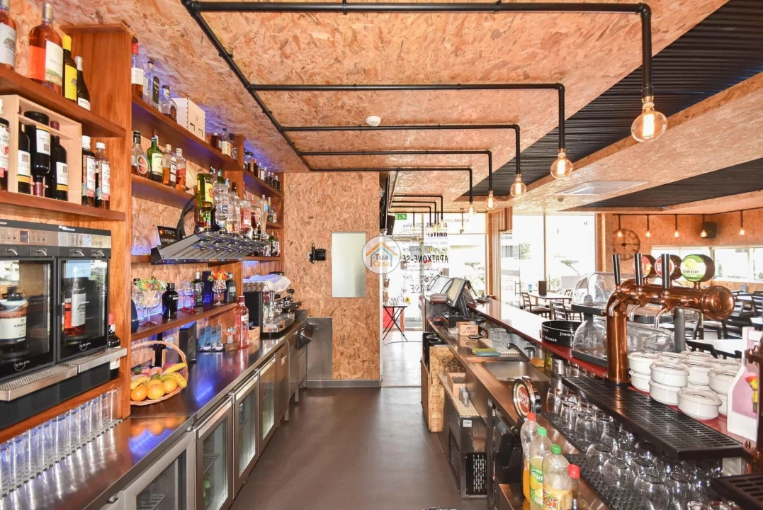 Negócio para Venda em Gulpilhares e Valadares Foto 22