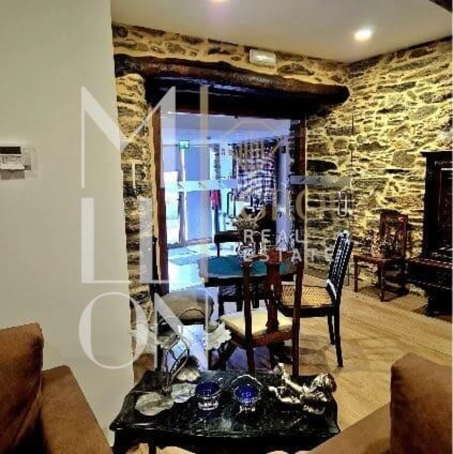 Moradia T8 para Venda em Gostei Foto 12