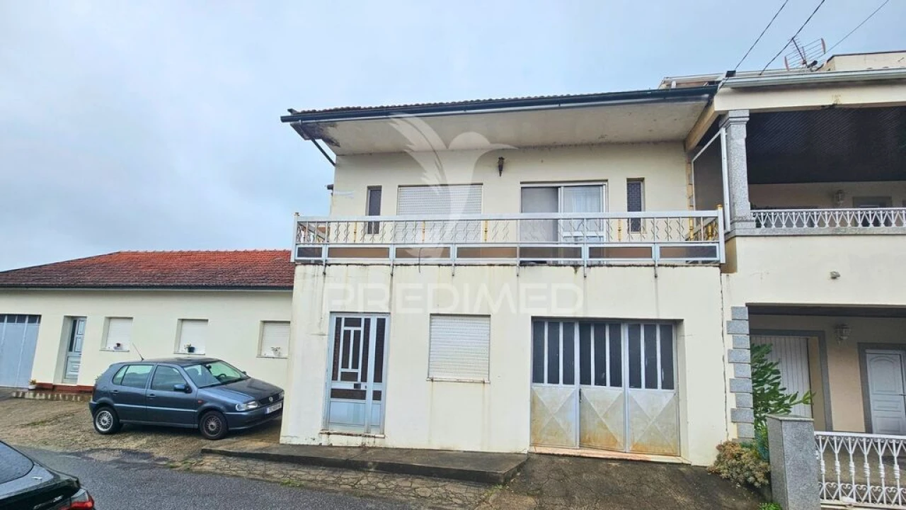 Moradia T3 para Venda em Macieira da Lixa e Caramos Foto 1