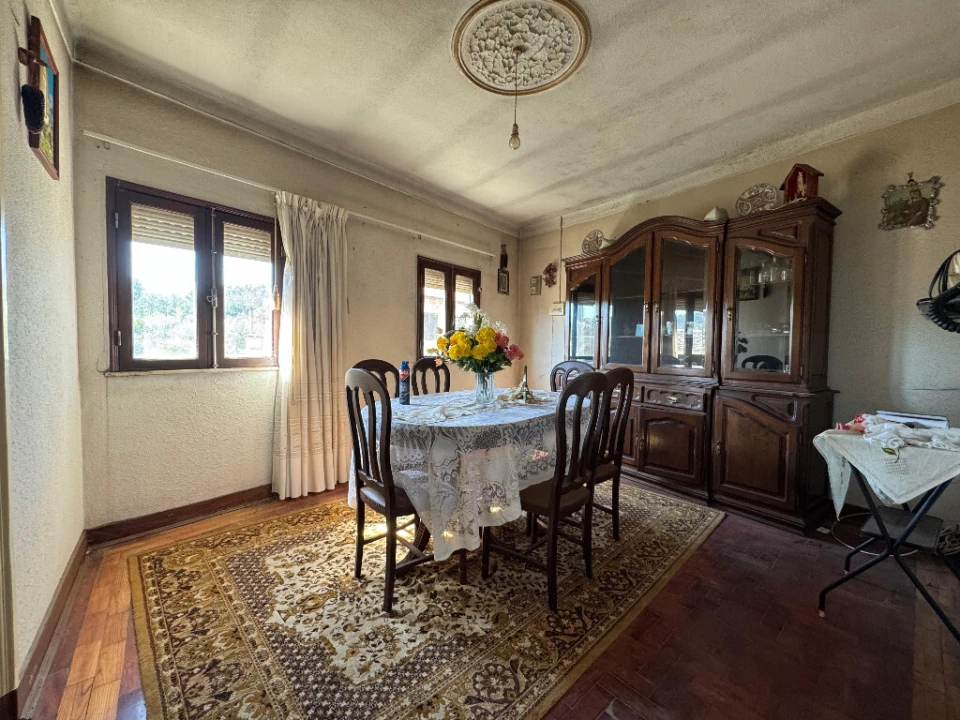 Moradia T3 para Venda em Carvalho Foto 1