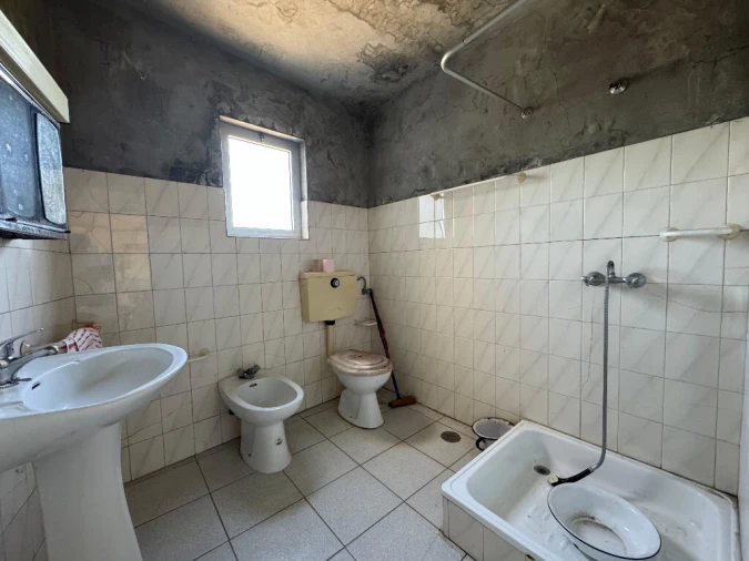 Moradia T3 para Venda em Carvalho Foto 6