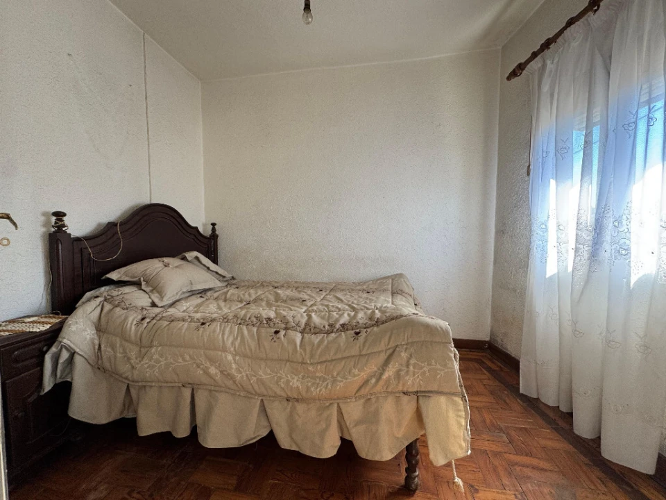 Moradia T3 para Venda em Carvalho Foto 5