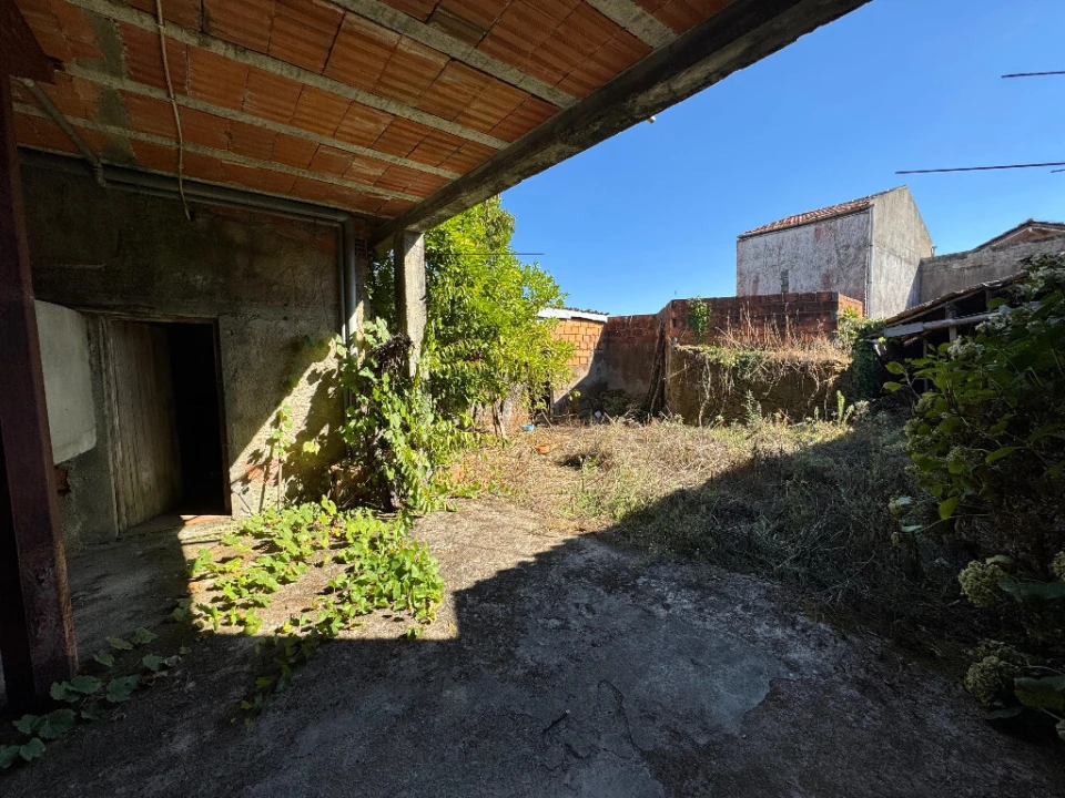 Moradia T3 para Venda em Carvalho Foto 9