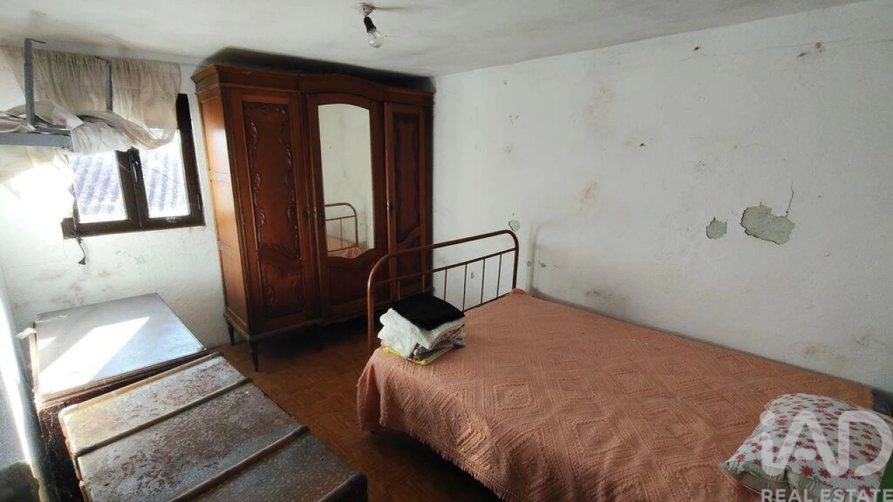 Moradia T2 para Venda em Pedrogão Grande Foto 6