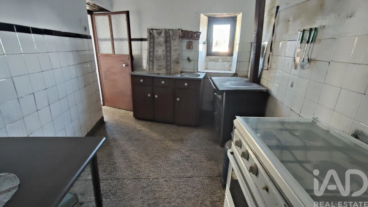 Moradia T2 para Venda em Pedrogão Grande Foto 11