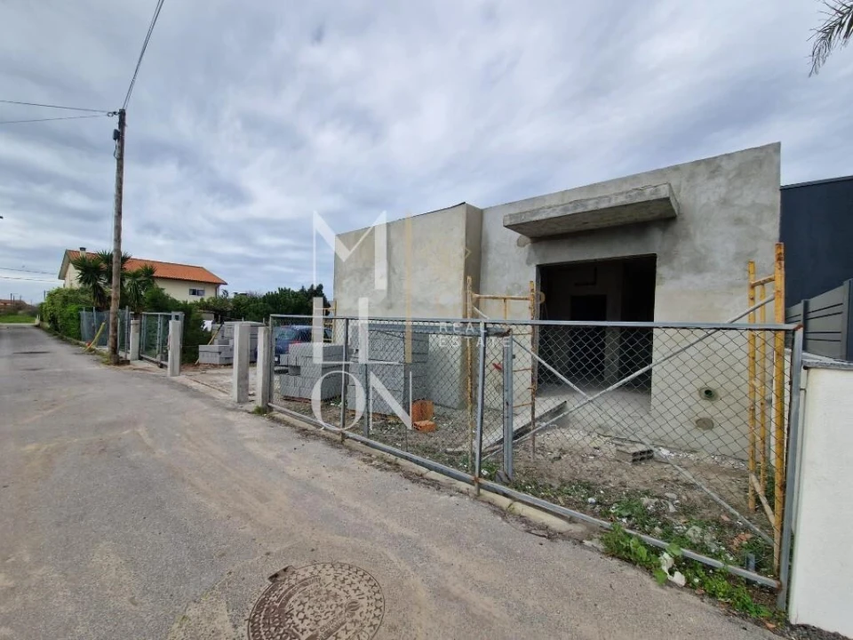 Moradia T3 para Venda em Gafanha da Encarnação Foto 26