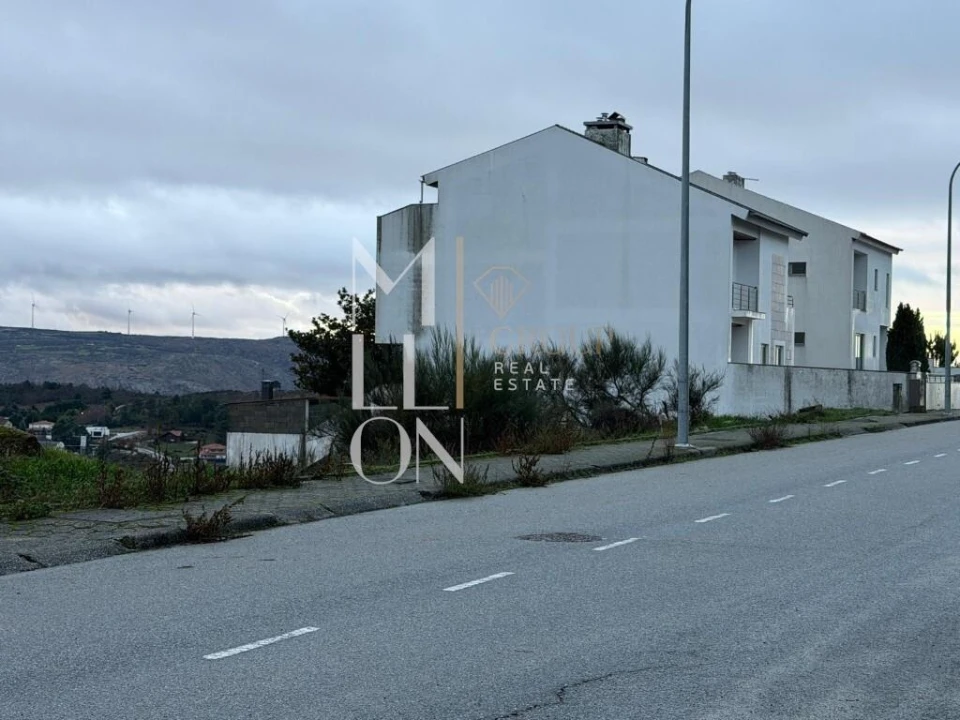 Terreno para Venda em Maçainhas Foto 3