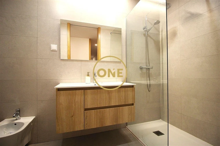 Apartamento T2 para Venda em Nine Foto 12