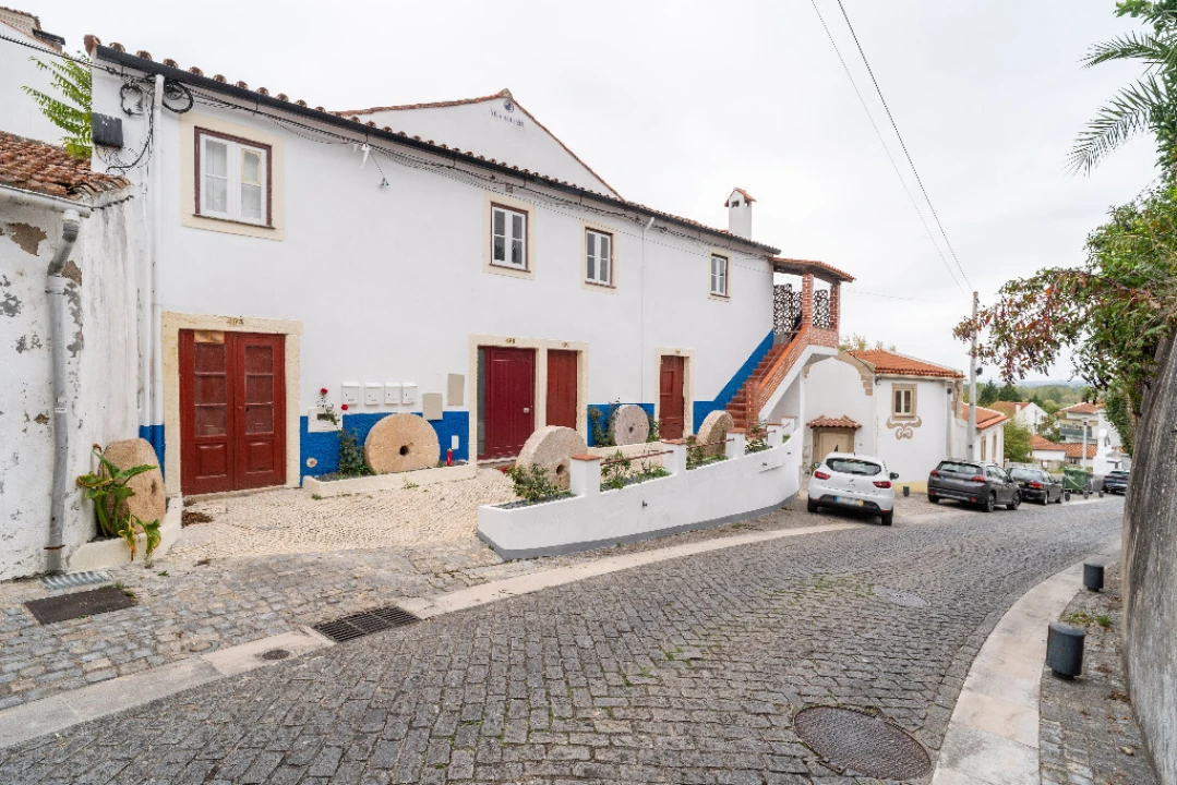 Moradia T5 para Venda em Condeixa-A-Velha e Condeixa-A-Nova Foto 1