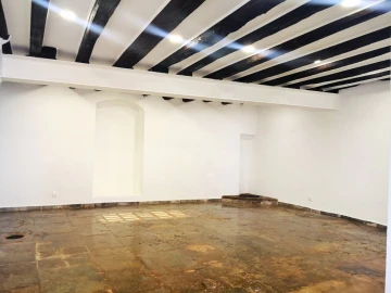 Loja para Arrendamento em Misericórdia